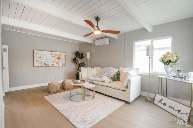 456 Lovers Ln, Vacaville, CA 95688