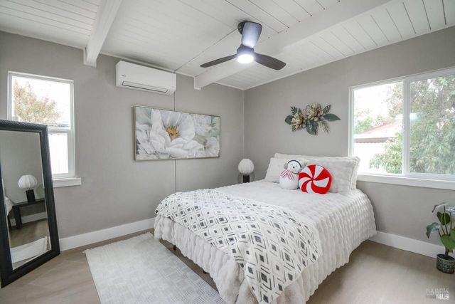 456 Lovers Ln, Vacaville, CA 95688