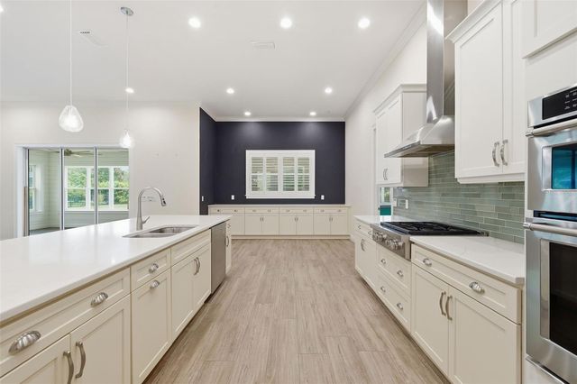 4526 CLAIRE ROSE COURT, Mount Dora, FL 32757