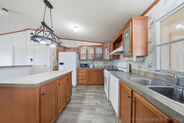 21599 Slick Road, Kellyville, OK 74039