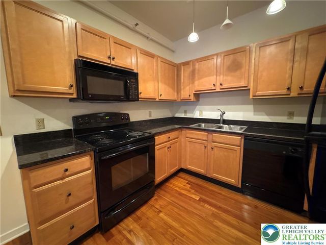 11 West 2nd Street 381, Bethlehem City, PA 18015