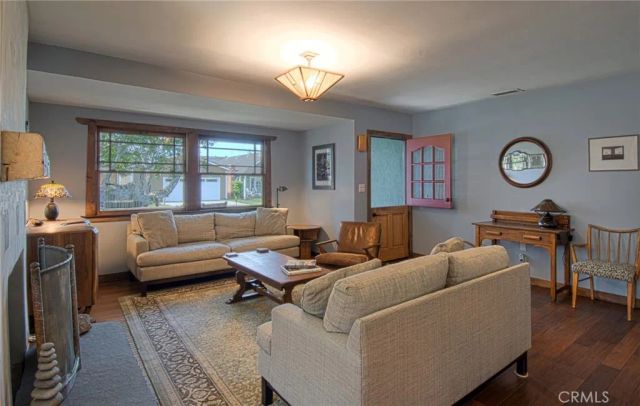 330 Colleen Place, Costa Mesa, CA 92627