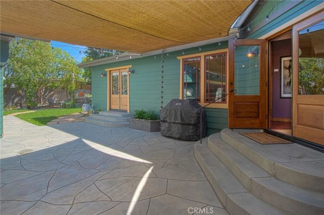 330 Colleen Place, Costa Mesa, CA 92627