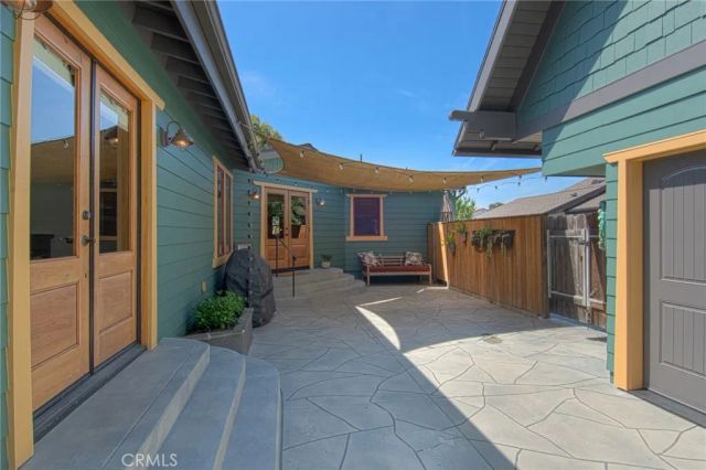 330 Colleen Place, Costa Mesa, CA 92627