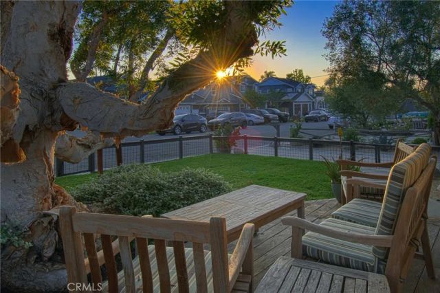 330 Colleen Place, Costa Mesa, CA 92627