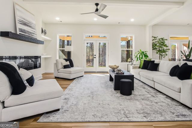 5567 Tyree Road, Winston, GA 30187