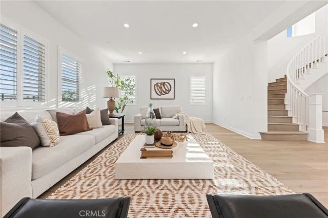 1592 Sunset View, Lake Forest, CA 92679