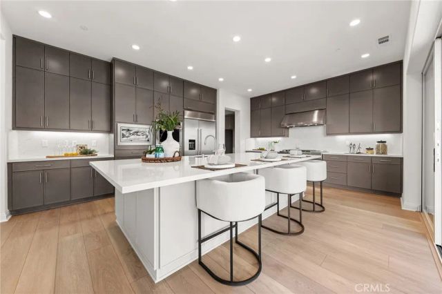 1592 Sunset View, Lake Forest, CA 92679