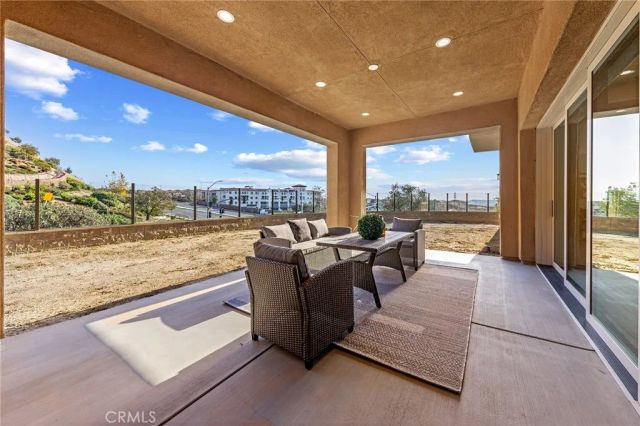 1592 Sunset View, Lake Forest, CA 92679