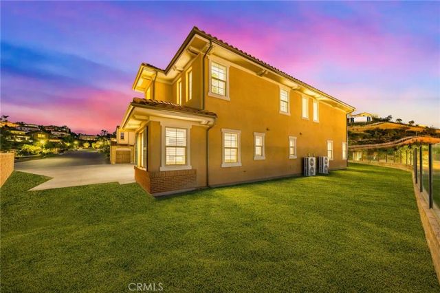 1592 Sunset View, Lake Forest, CA 92679