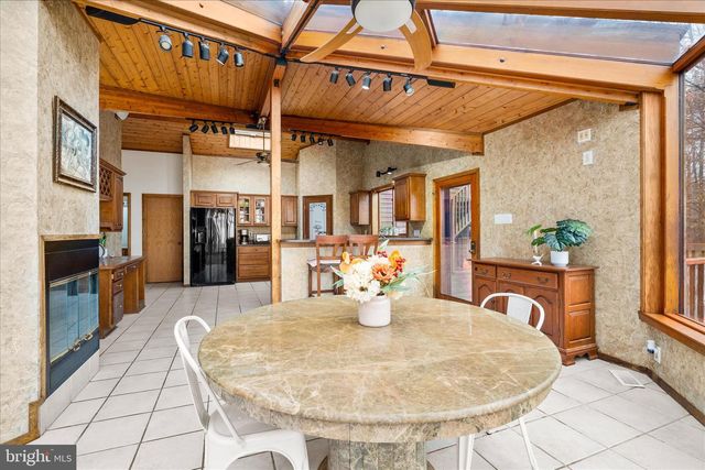 7442 DOGWOOD LN, Middletown, MD 21769