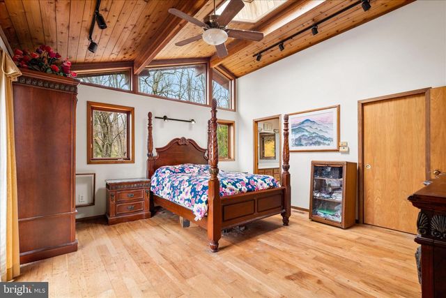 7442 DOGWOOD LN, Middletown, MD 21769