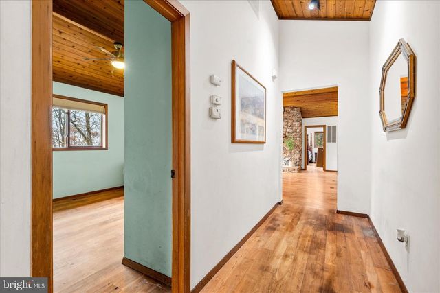 7442 DOGWOOD LN, Middletown, MD 21769