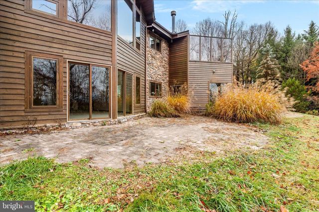 7442 DOGWOOD LN, Middletown, MD 21769