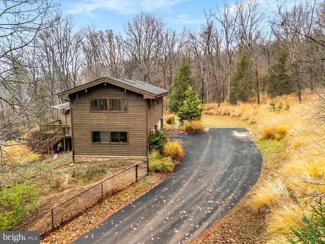 7442 DOGWOOD LN, Middletown, MD 21769