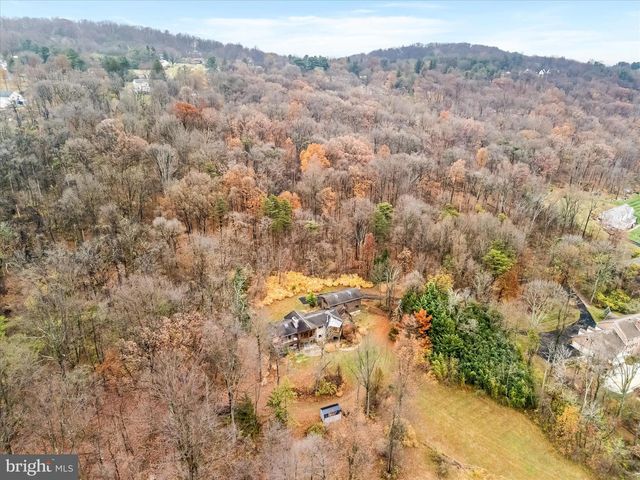 7442 DOGWOOD LN, Middletown, MD 21769