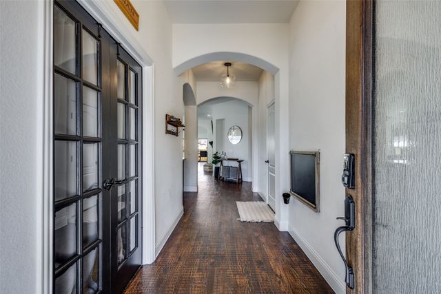 1812 Southridge Drive, Van Alstyne, TX 75495