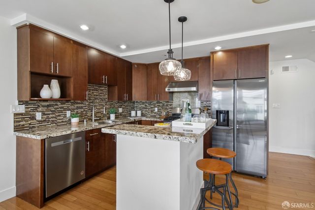 33 Athens Street, San Francisco, CA 94112