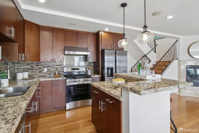 33 Athens Street, San Francisco, CA 94112