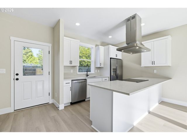 5220 Se Ramona St, Portland, OR 97206