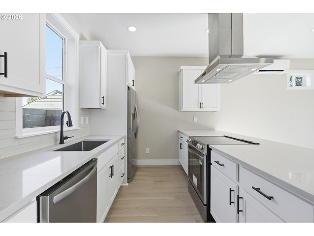5220 Se Ramona St, Portland, OR 97206