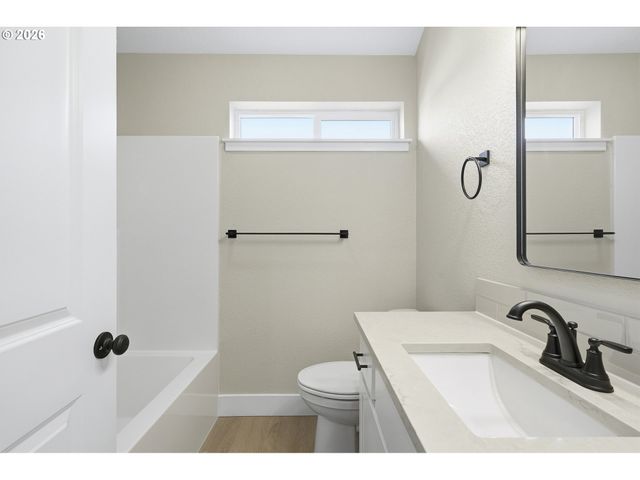 5220 Se Ramona St, Portland, OR 97206