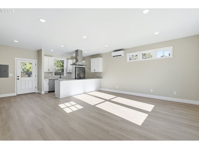 5220 Se Ramona St, Portland, OR 97206
