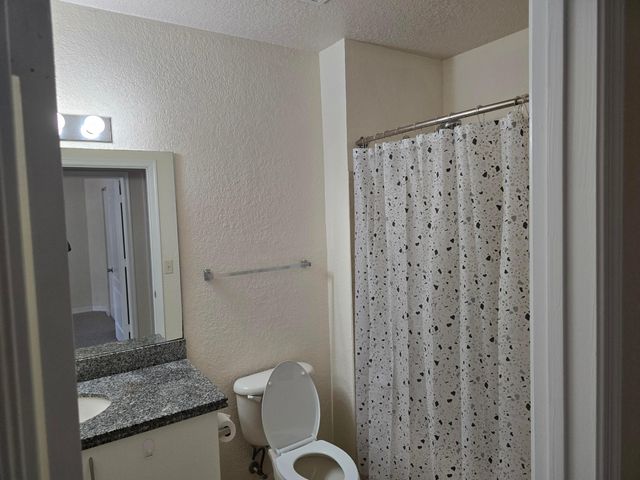 144 SW Peacock Blvd Apt 23-201 St, Port St Lucie, FL 34986