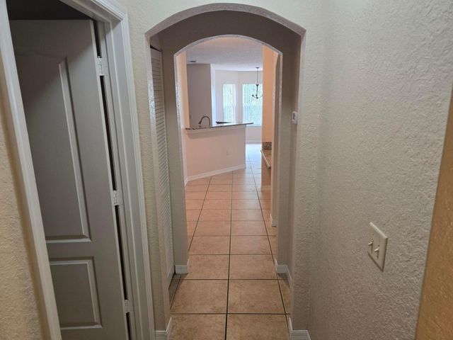 144 SW Peacock Blvd Apt 23-201 St, Port St Lucie, FL 34986