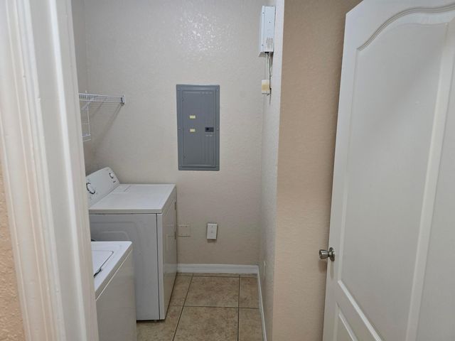 144 SW Peacock Blvd Apt 23-201 St, Port St Lucie, FL 34986