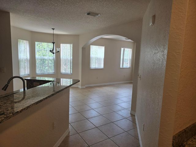 144 SW Peacock Blvd Apt 23-201 St, Port St Lucie, FL 34986