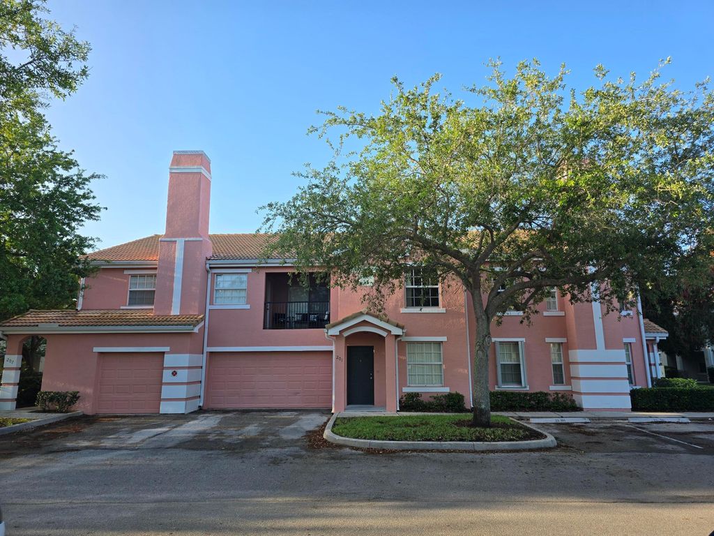 144 SW Peacock Blvd Apt 23-201 St, Port St Lucie, FL 34986