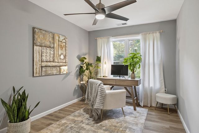 22 Apthorp St, Worcester, MA 01606