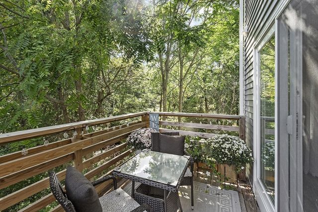 22 Apthorp St, Worcester, MA 01606