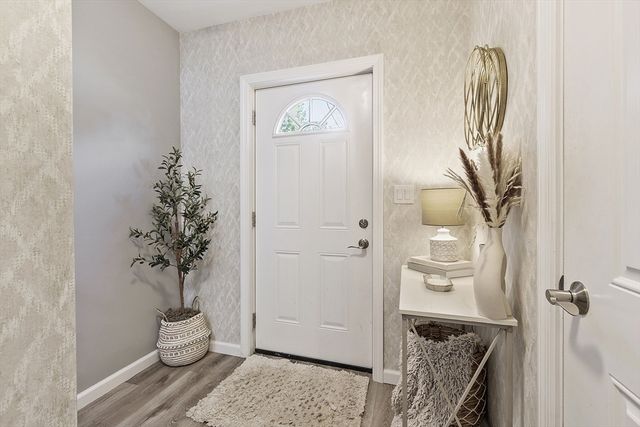 22 Apthorp St, Worcester, MA 01606