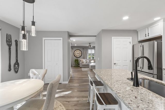 22 Apthorp St, Worcester, MA 01606