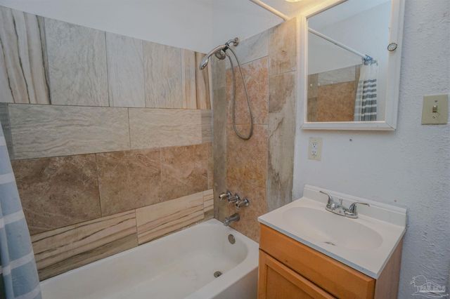 4413 Ellysee Way, Pensacola, FL 32505