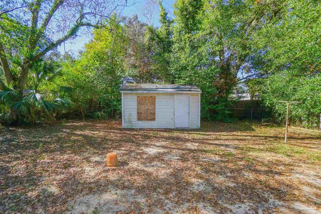 4413 Ellysee Way, Pensacola, FL 32505