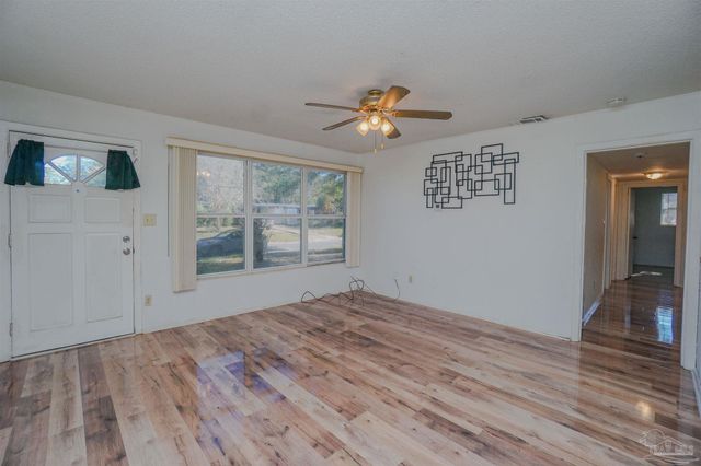 4413 Ellysee Way, Pensacola, FL 32505