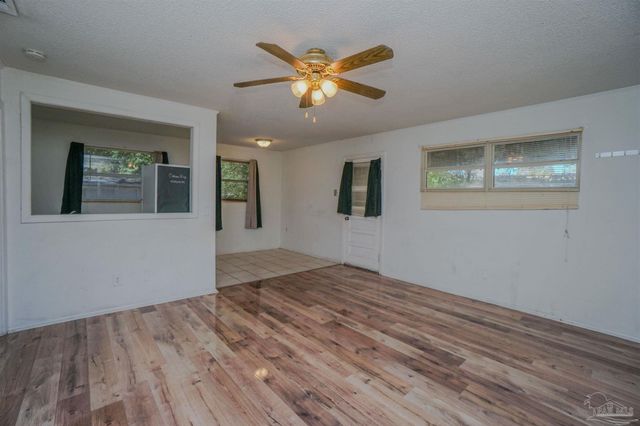 4413 Ellysee Way, Pensacola, FL 32505