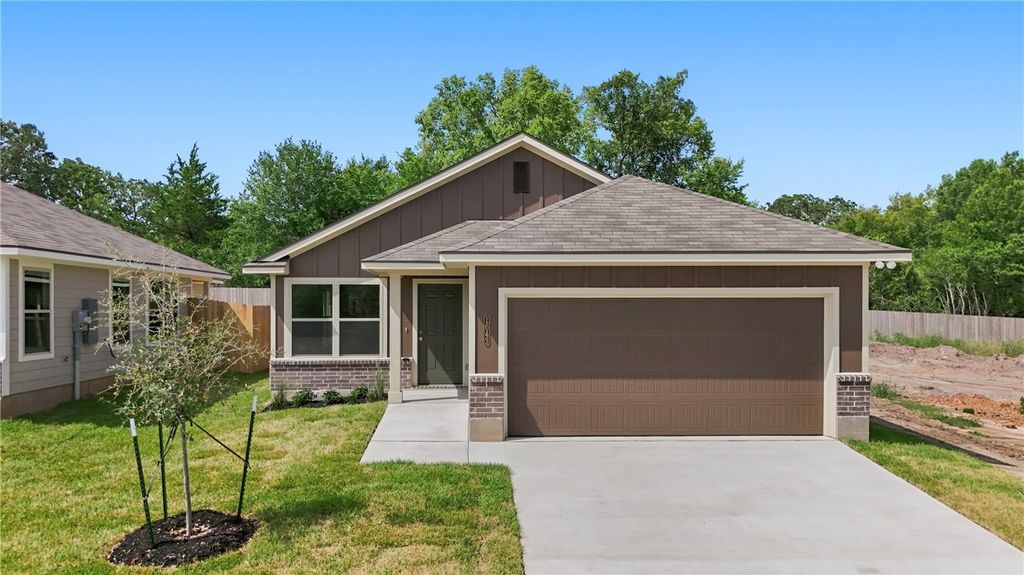 1643 Lucky Street, Bryan, TX 77803 — photo 3