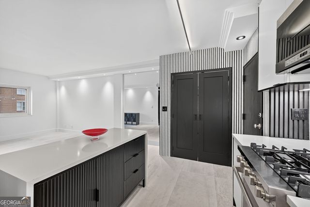 2285 Peachtree Road NE 706, Atlanta, GA 30309