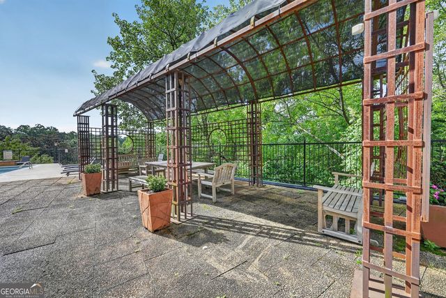 2285 Peachtree Road NE 706, Atlanta, GA 30309