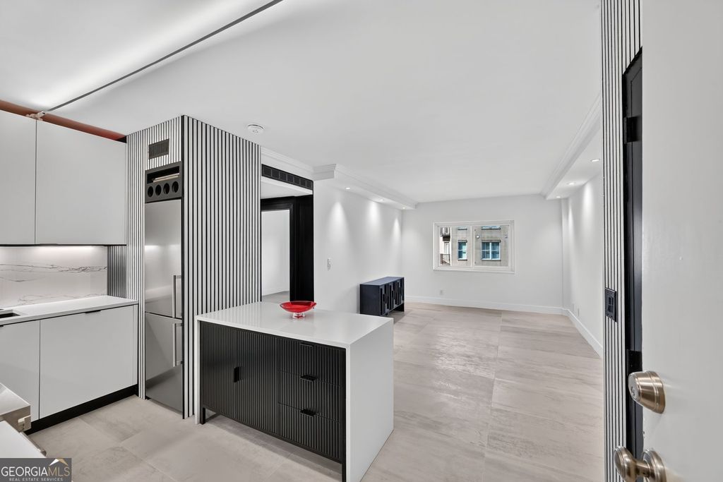 2285 Peachtree Road NE 706, Atlanta, GA 30309