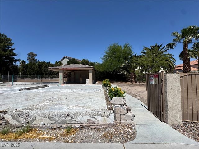 7360 Bachelors Button Drive, Las Vegas, NV 89131
