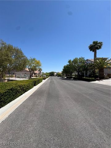 7360 Bachelors Button Drive, Las Vegas, NV 89131
