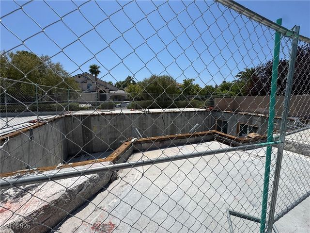 7360 Bachelors Button Drive, Las Vegas, NV 89131