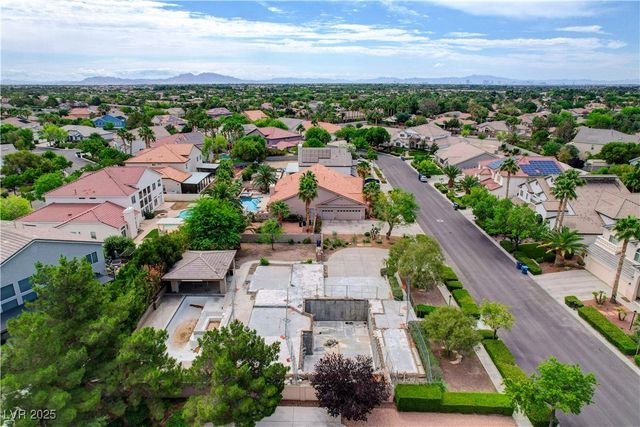 7360 Bachelors Button Drive, Las Vegas, NV 89131