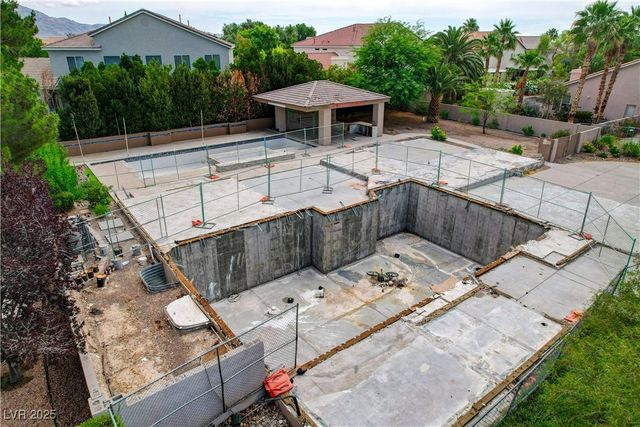 7360 Bachelors Button Drive, Las Vegas, NV 89131