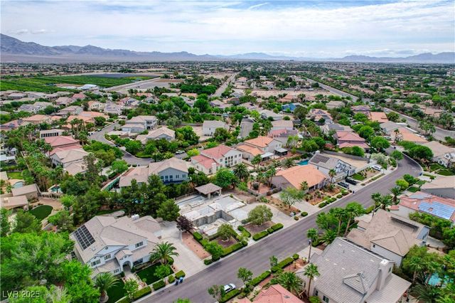 7360 Bachelors Button Drive, Las Vegas, NV 89131